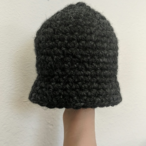 Handmade Newborn Hat - Picture 4 of 4